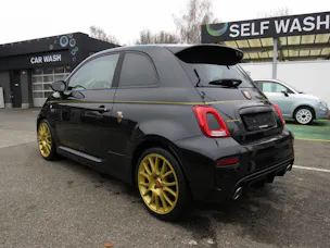 Fiat 595 Abarth 1.4 T-Jet 165 Scorpione Oro