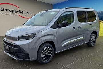 Vehicle image TOYOTA PROACE CITY VERSO 0 Vehicle image TOYOTA PROACE CITY VERSO 0