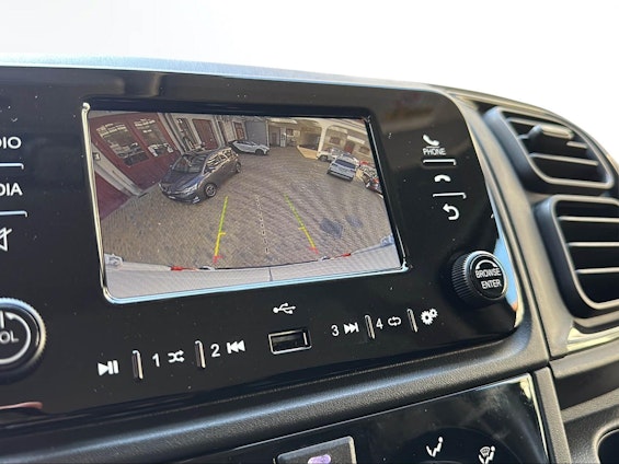 Vehicle image 14 Vehicle image 14