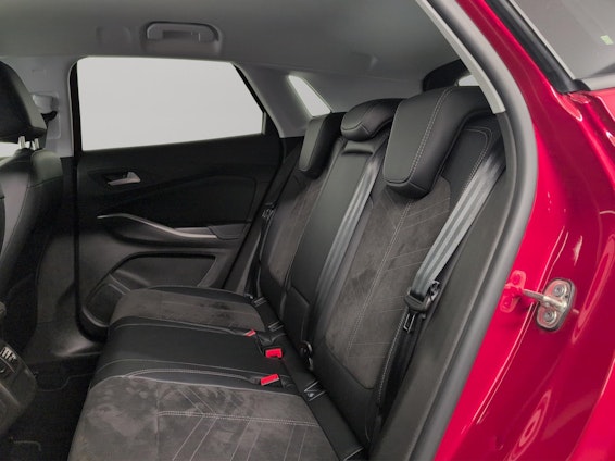 Vehicle image 6 Vehicle image 6