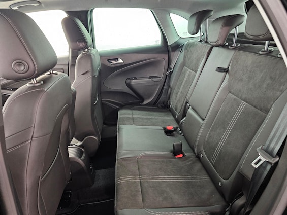 Vehicle image 6 Vehicle image 6