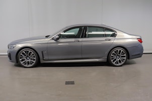 Vehicle image BMW 740d xDrive SAG