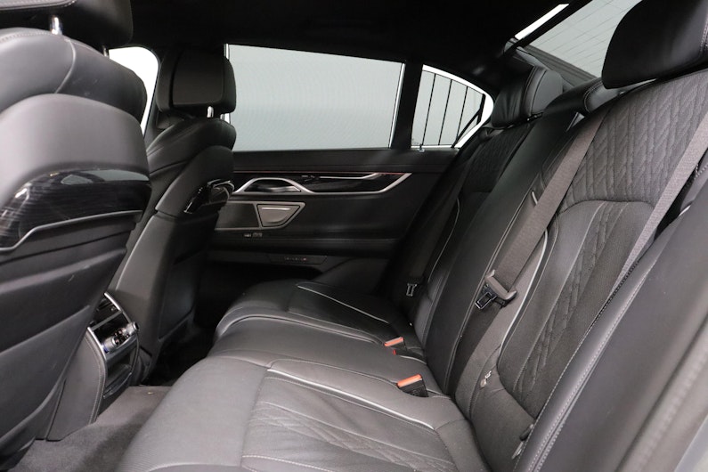 Vehicle image BMW 7 SERIES