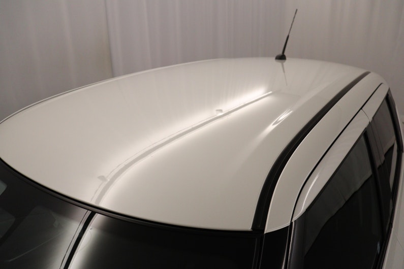 Vehicle image SUZUKI SWIFT