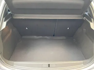 Peugeot 208 Hybrid 110 e-DCS6 GT