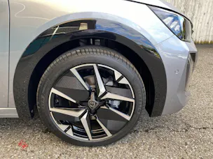 Peugeot 208 Hybrid 110 e-DCS6 GT