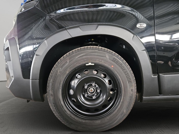 Vehicle image PEUGEOT RIFTER