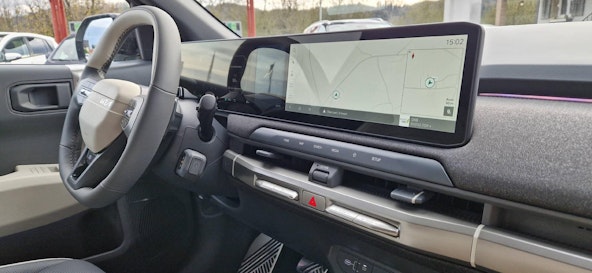 Vehicle image 13 Vehicle image 13