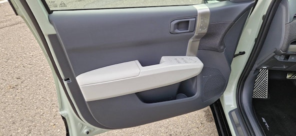 Vehicle image 2 Vehicle image 2