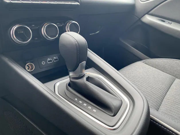 Mitsubishi Colt 1.6 HEV Intense