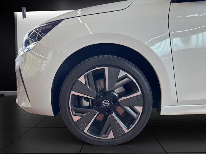 Vehicle image OPEL CORSA