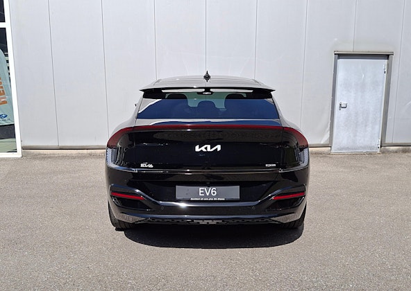 Vehicle image 4 Vehicle image 4