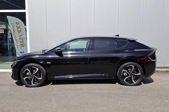 Vehicle image 2 Vehicle image 2