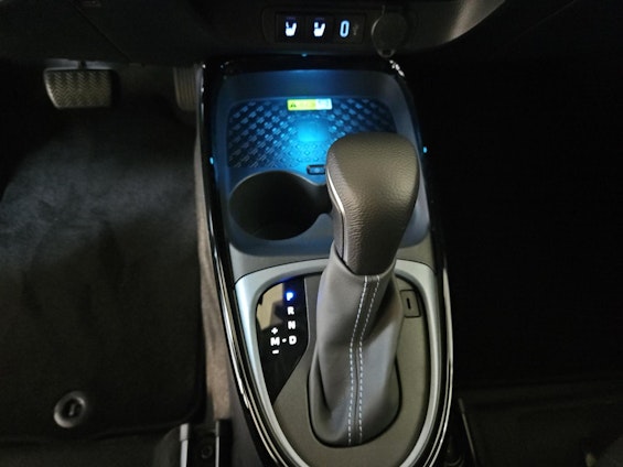 Vehicle image 20 Vehicle image 20