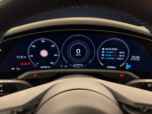 Porsche Taycan Turbo S Sport Turismo