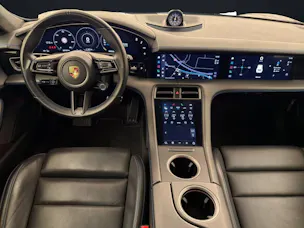 Porsche Taycan Turbo S Sport Turismo