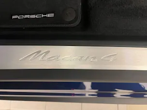 Porsche Macan 4