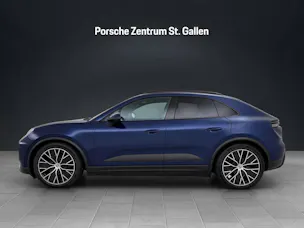 PORSCHE Macan 4