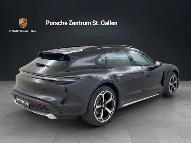 Porsche Taycan 4 Cross Turismo