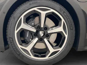 Porsche Taycan 4 Cross Turismo