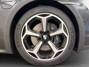 PORSCHE Taycan 4 Cross Turismo
