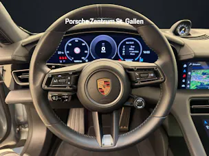 PORSCHE Taycan 4S