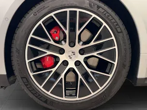 Porsche Taycan 4S