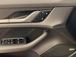 Porsche Taycan 4S