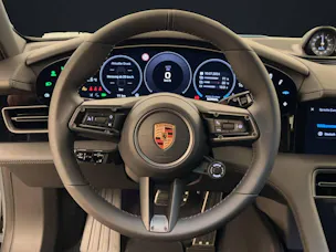 Porsche Taycan 4S