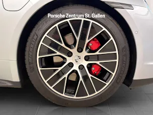 PORSCHE Taycan 4S