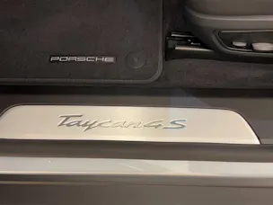 Porsche Taycan 4S