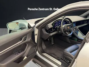 PORSCHE Taycan 4S