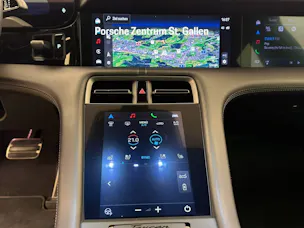PORSCHE Taycan 4S
