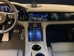 Porsche Taycan 4S