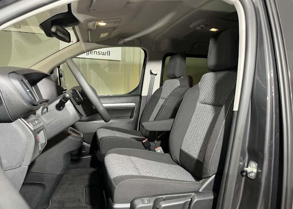 Vehicle image 6 Vehicle image 6