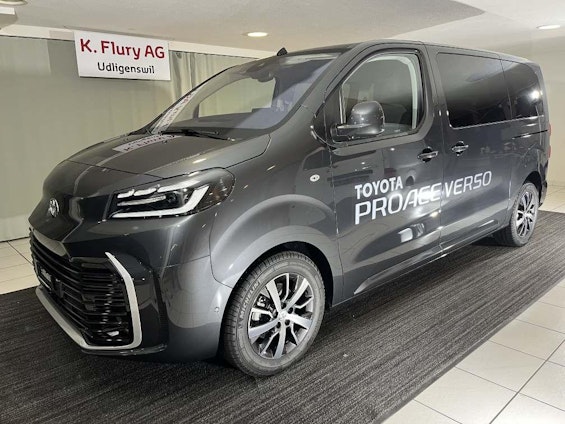 First vehicle image First vehicle image