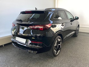 Vehicle image OPEL Grandland 1.6 T PHEV GSE