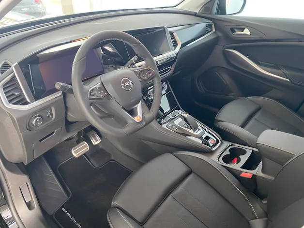 Opel Grandland 1.6 T PHEV GSE