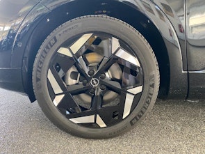 Vehicle image OPEL Grandland 1.6 T PHEV GSE