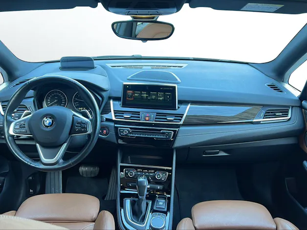 BMW 225i xDrive SAG Active Tourer