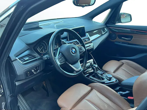 BMW 225i xDrive SAG Active Tourer