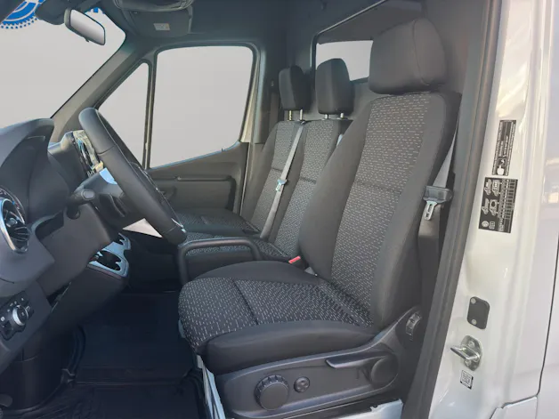 Mercedes-Benz eSprinter 320 PRO Kaw. 3665 S 81 kWh