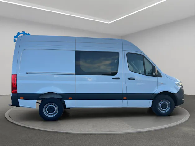 Mercedes-Benz eSprinter 320 PRO Kaw. 3665 S 81 kWh