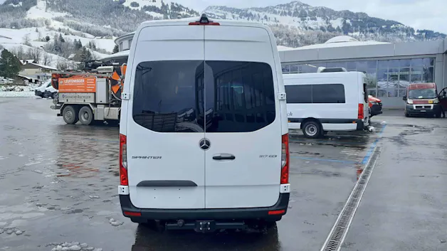 Mercedes-Benz Sprinter 317 CDI PRO KA S 4x2 - 14-Plätzer