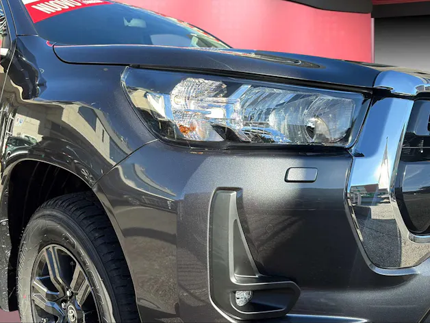 Toyota Hilux Double Cab.-Pick-up 2.8 D-4D 204 Style MHEV