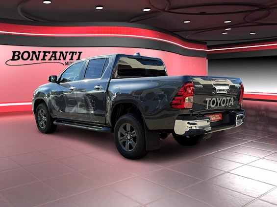 Vehicle image 10 Vehicle image 10