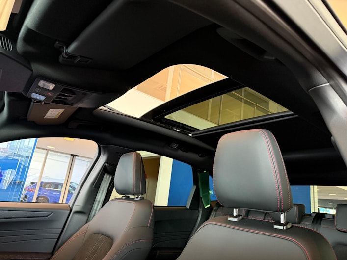 Vehicle image FORD KUGA