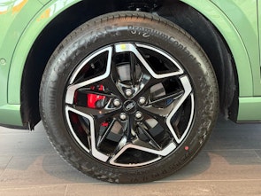 Vehicle image FORD Kuga 2.5 Hybrid ST-Line X 4x4