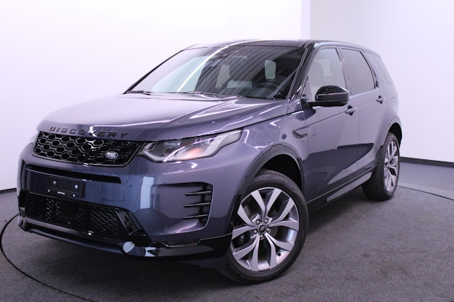 First vehicle image