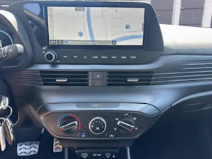 Hyundai BAYON 1.0 T-GDi 100 Amplia
